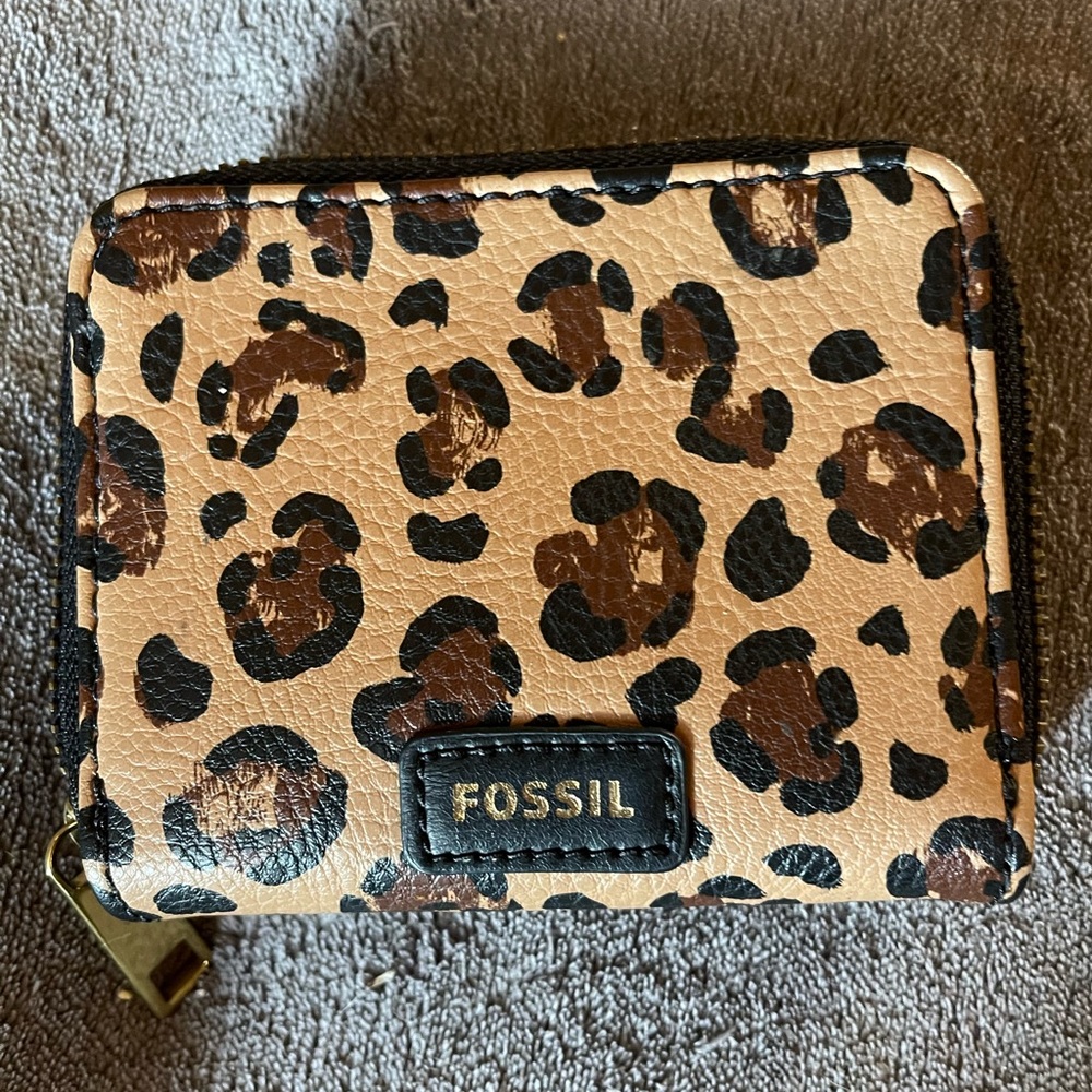Leopard Fossil Wallet